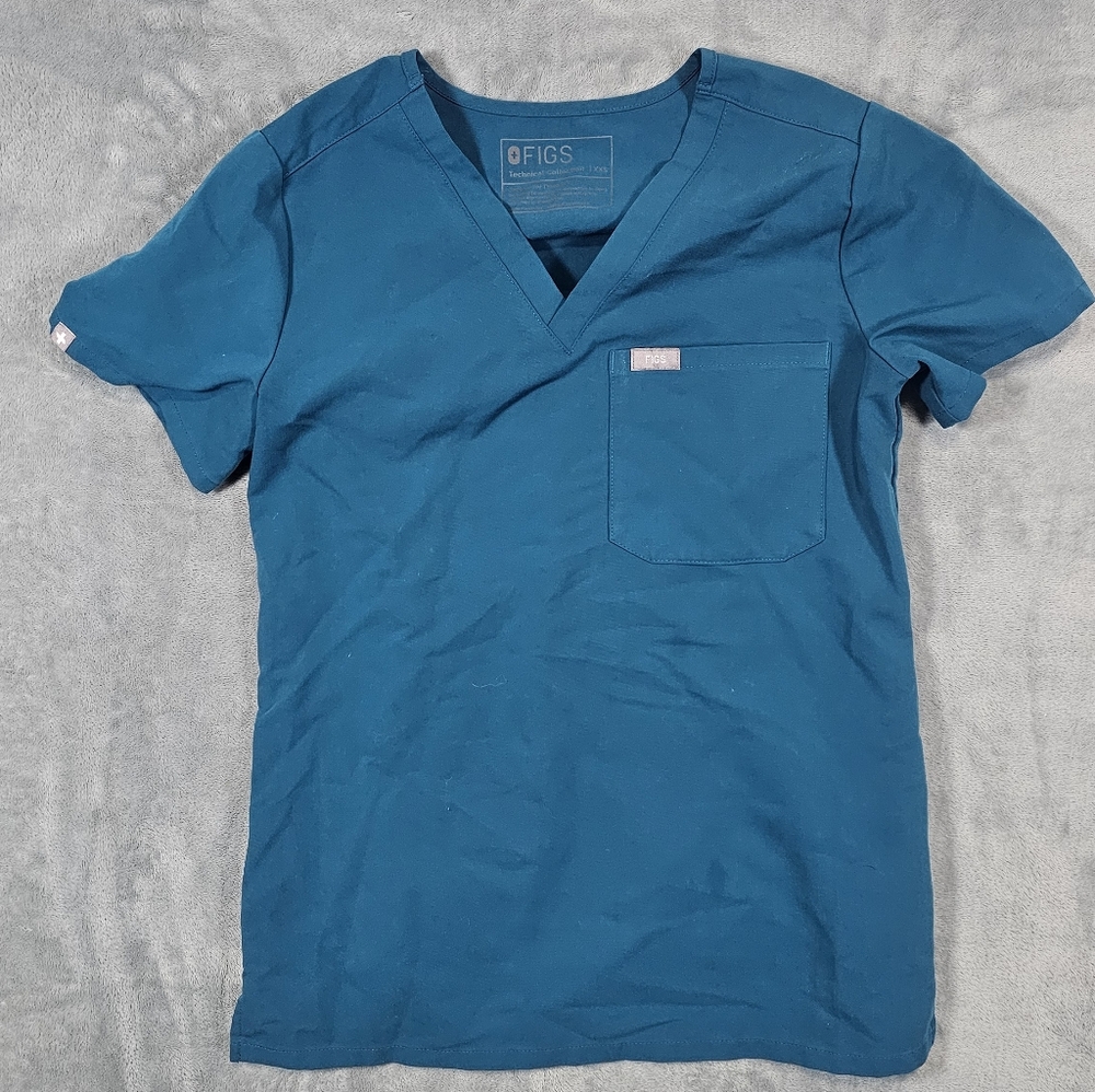 Figs Women's Technical Collection Pacific Blue V-Neck Short Sleeve Scrub Top XXS